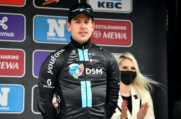 Sam Welsford sube al primer podio del equipo DSM de 2022 en Scheldeprijs